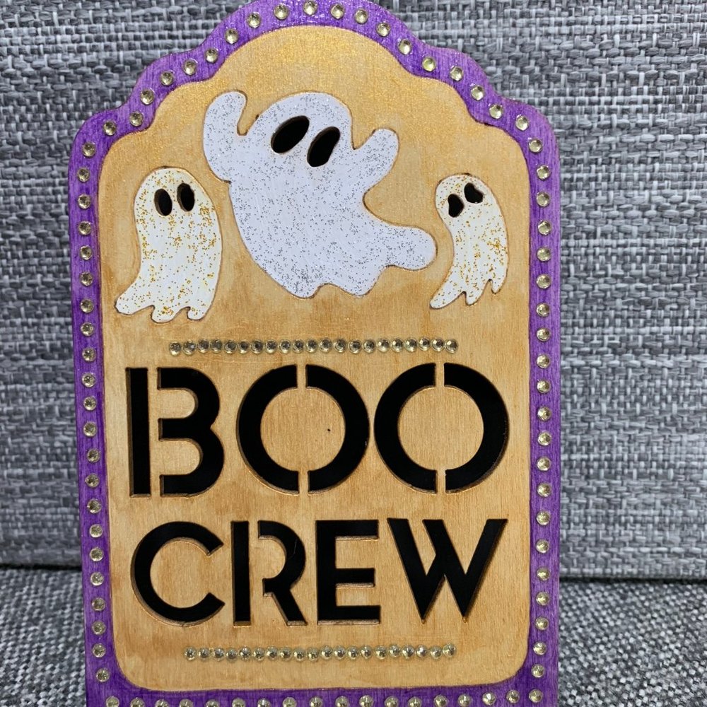⭐️Wooden Handpainted Halloween Nightlight